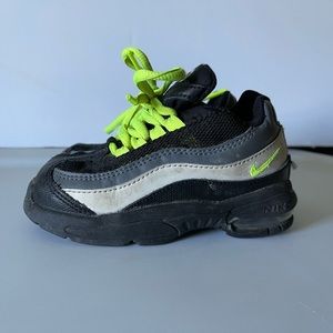 Toddler Nike Air Max Sneakers - 7C